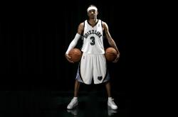  高芙状态火爆，法网次回合对阵休斯顿火箭，洛杉矶快船力争逆转